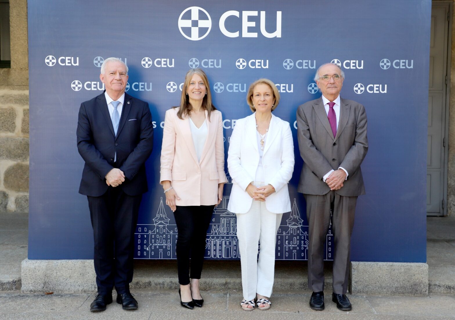Presentación oficial de los Cursos de Verano CEU-María Cristina 2026 en San Lorenzo de El Escorial