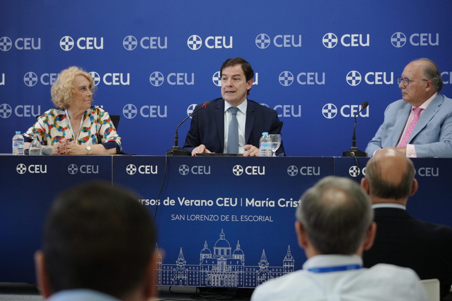 Alfonso Fernández Mañueco: “Me niego a que seamos el único país que asuma como cierto el relato negro”