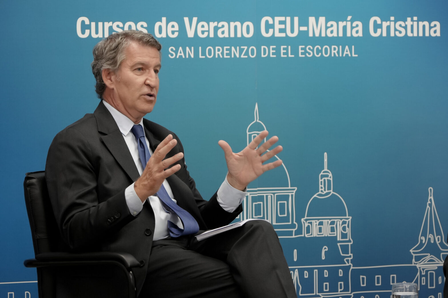 Alberto Núñez Feijóo insta a impulsar un plan de regeneración institucional y democrática 