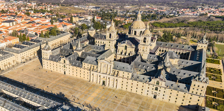 Los Cursos de Verano CEU-María Cristina regresan en 2026 con una renovada y ambiciosa agenda cultural