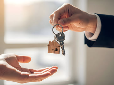 Vivienda y jóvenes: cómo la hiperregulación la volvió escasa y cara (y cómo lograr que deje de serlo)